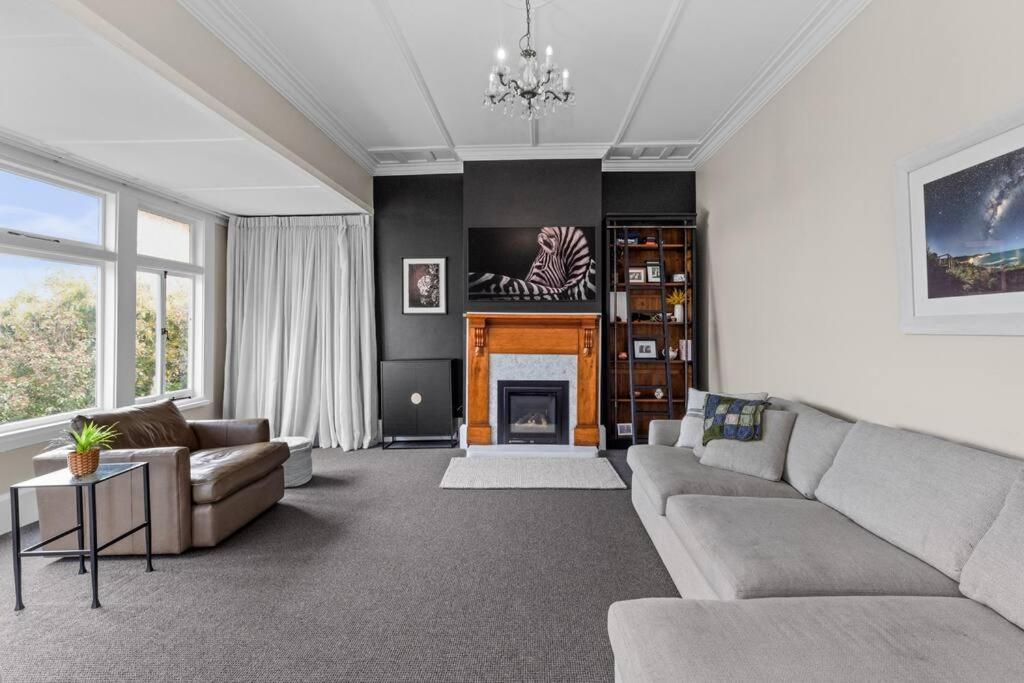 Luxury Villa On Napier Hill Bagian luar foto